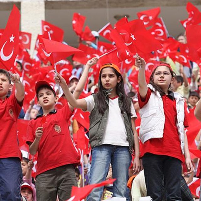 23 Nisan’da okullar tatil mi?