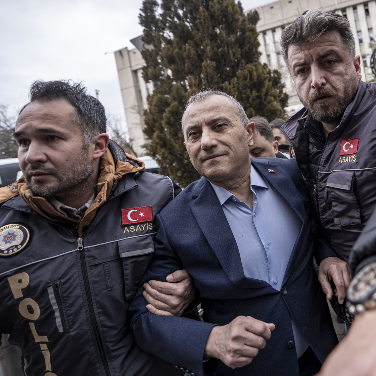 Tuncay Sonel'in eşi için gözaltı kararı