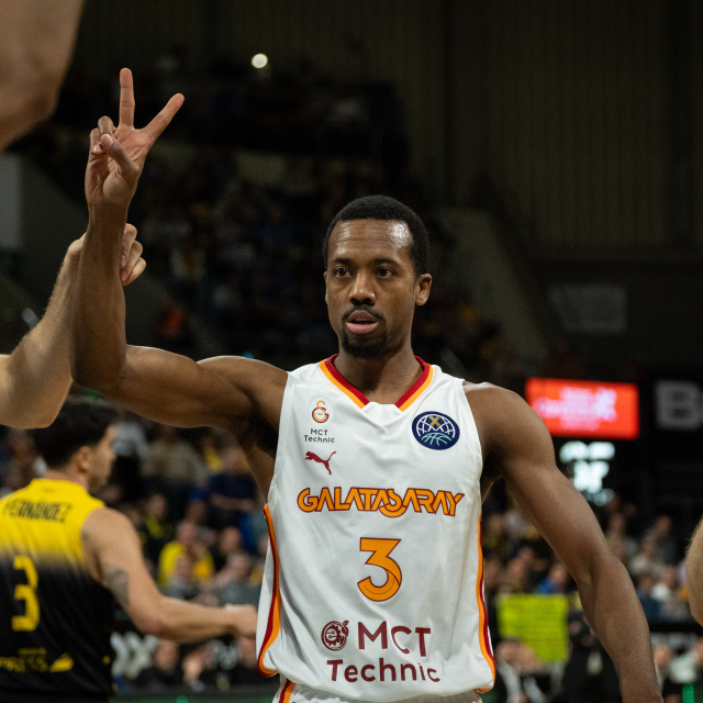 Merkezefendi ile Galatasaray erteleme maçında!