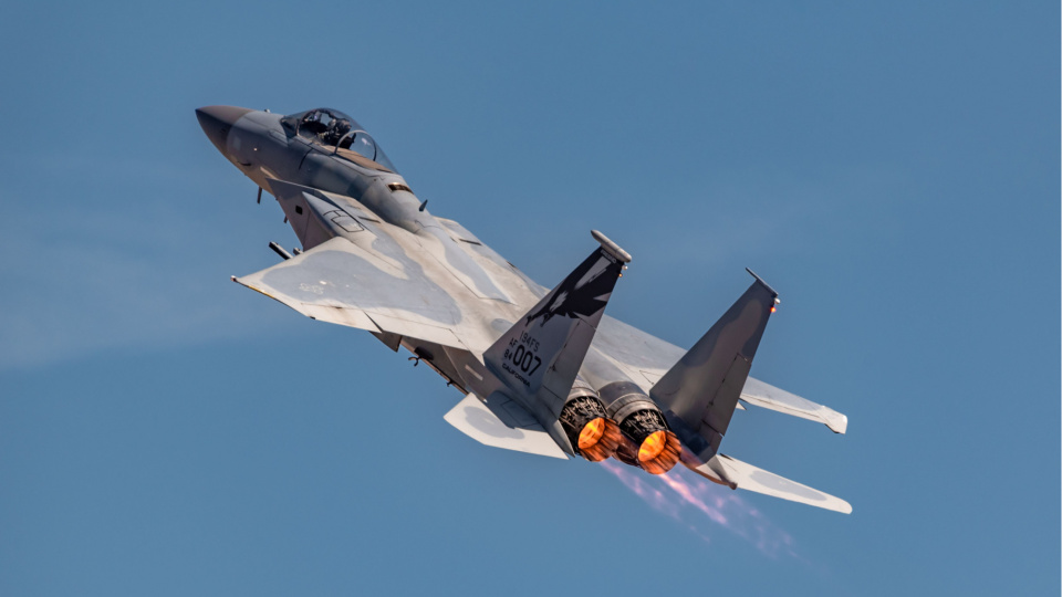 F-15 çarpışmasının nedeni: Havada 'selfie'
