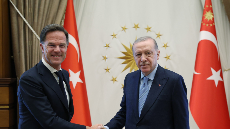 Cumhurbaşkanı Erdoğan Rutte ile bir araya geldi