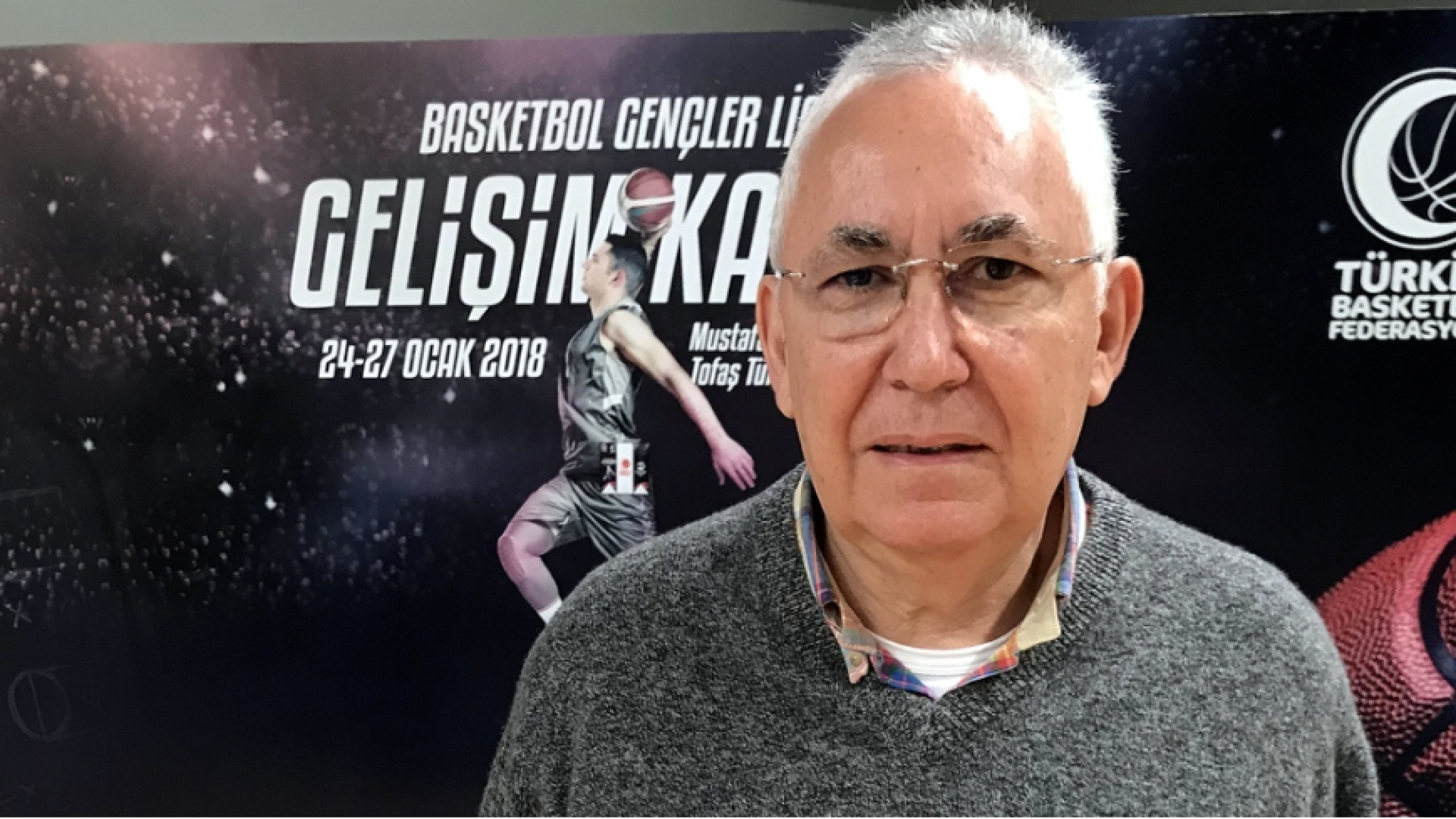 Aydın Örs, TBF Başkanı Hidayet Türkoğlu'nu Berlin'deki FIBA Onur Listesi Töreninde Yalnız Bırakmadı