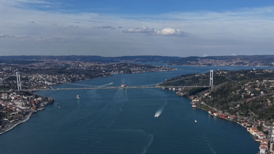 İstanbul Boğazı yarın trafiğe kapatılacak