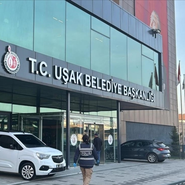 Uşak Belediyesi soruşturmasında 16 tutuklama