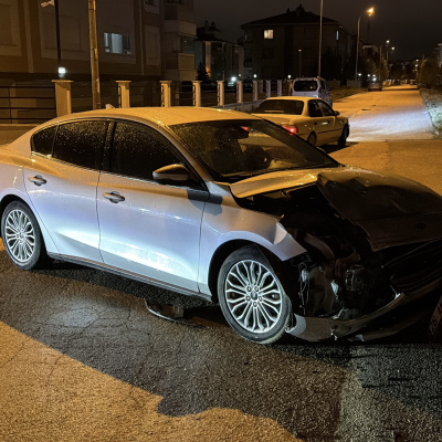 117 bin lira ceza! Ehliyetsiz ve alkollü sürüsü çarpıştı