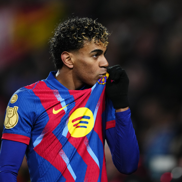 Barcelona doludizgin ilerliyor!