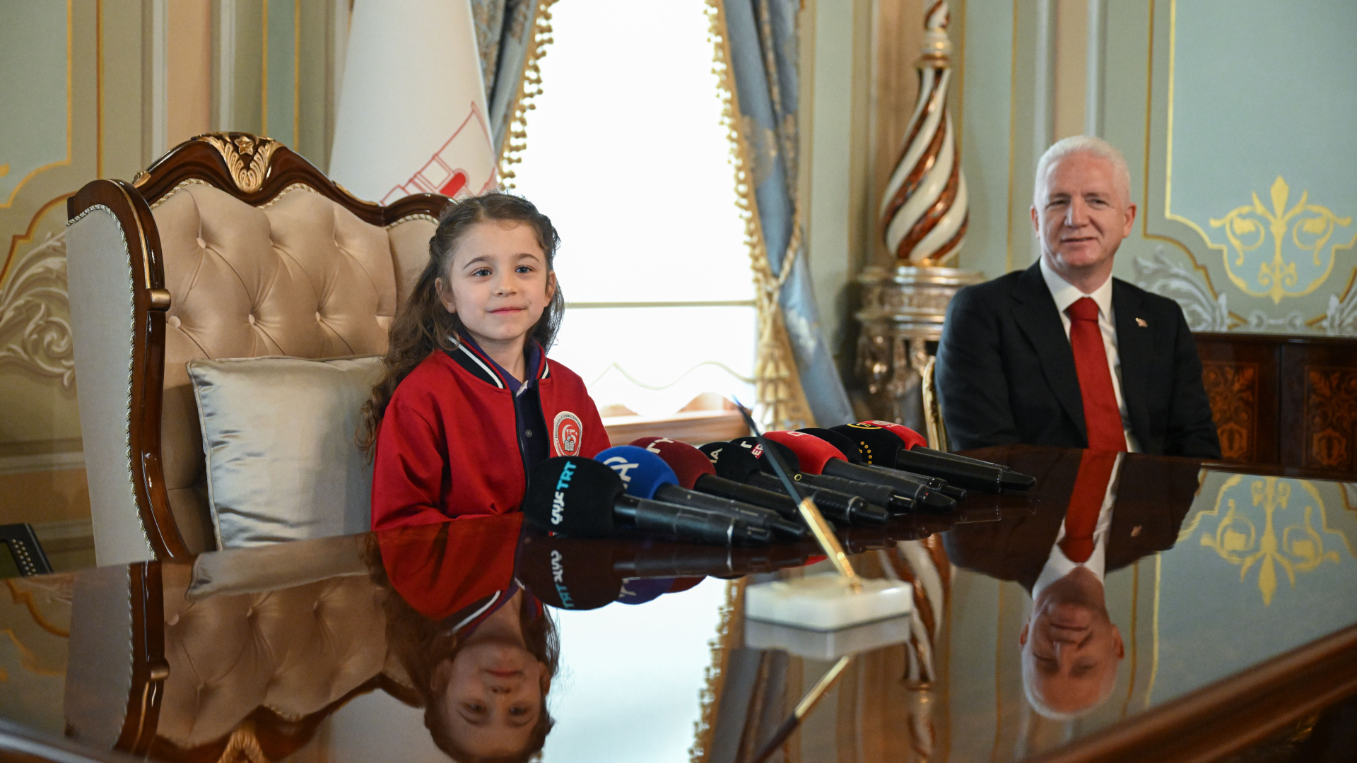 İstanbul'da 23 Nisan Ulusal Egemenlik ve Çocuk Bayramı kutlanıyor | Son dakika haberleri