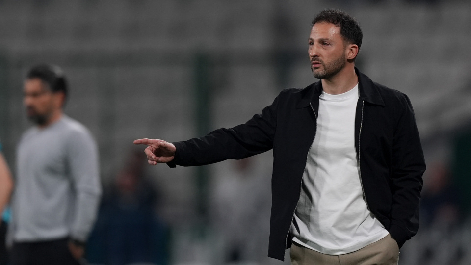 Tedesco'nun derbi mağlubiyeti yok!