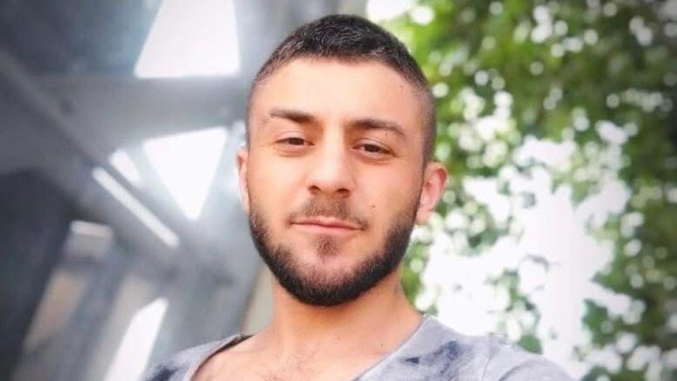 Evde çıkan yangında can verdi!