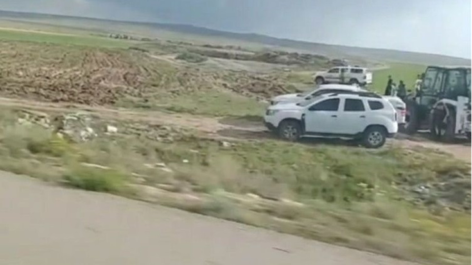Tarlada gömülü kadın cesedi bulundu
