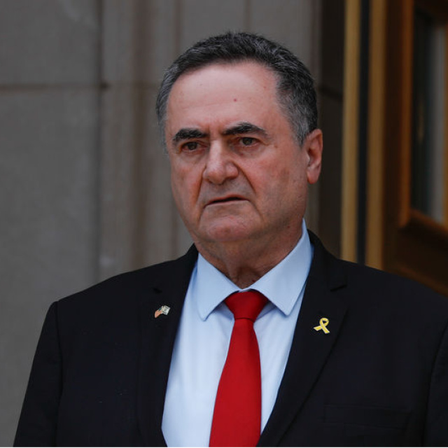 Katz: ABD'den yeşil ışık bekliyoruz