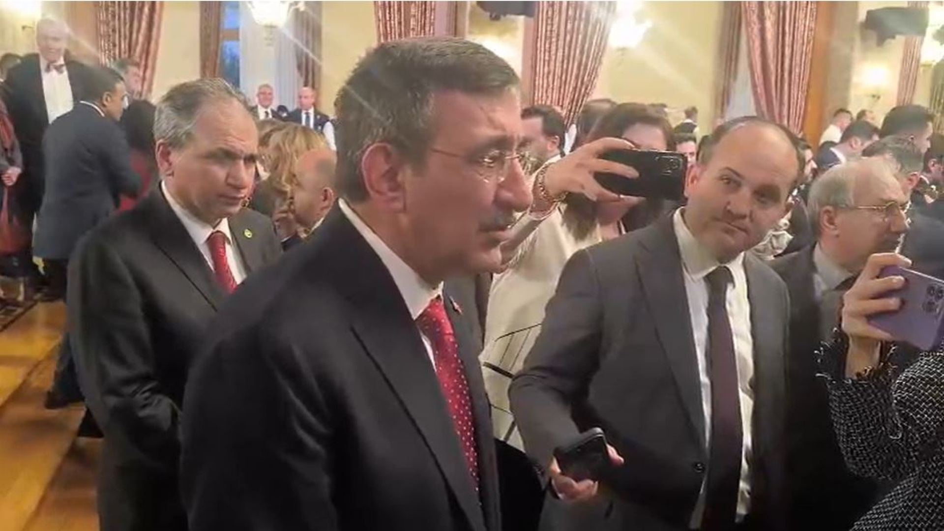 Cevdet Yılmaz: Makroekonomik tahminlerimizi güncelleyeceğiz