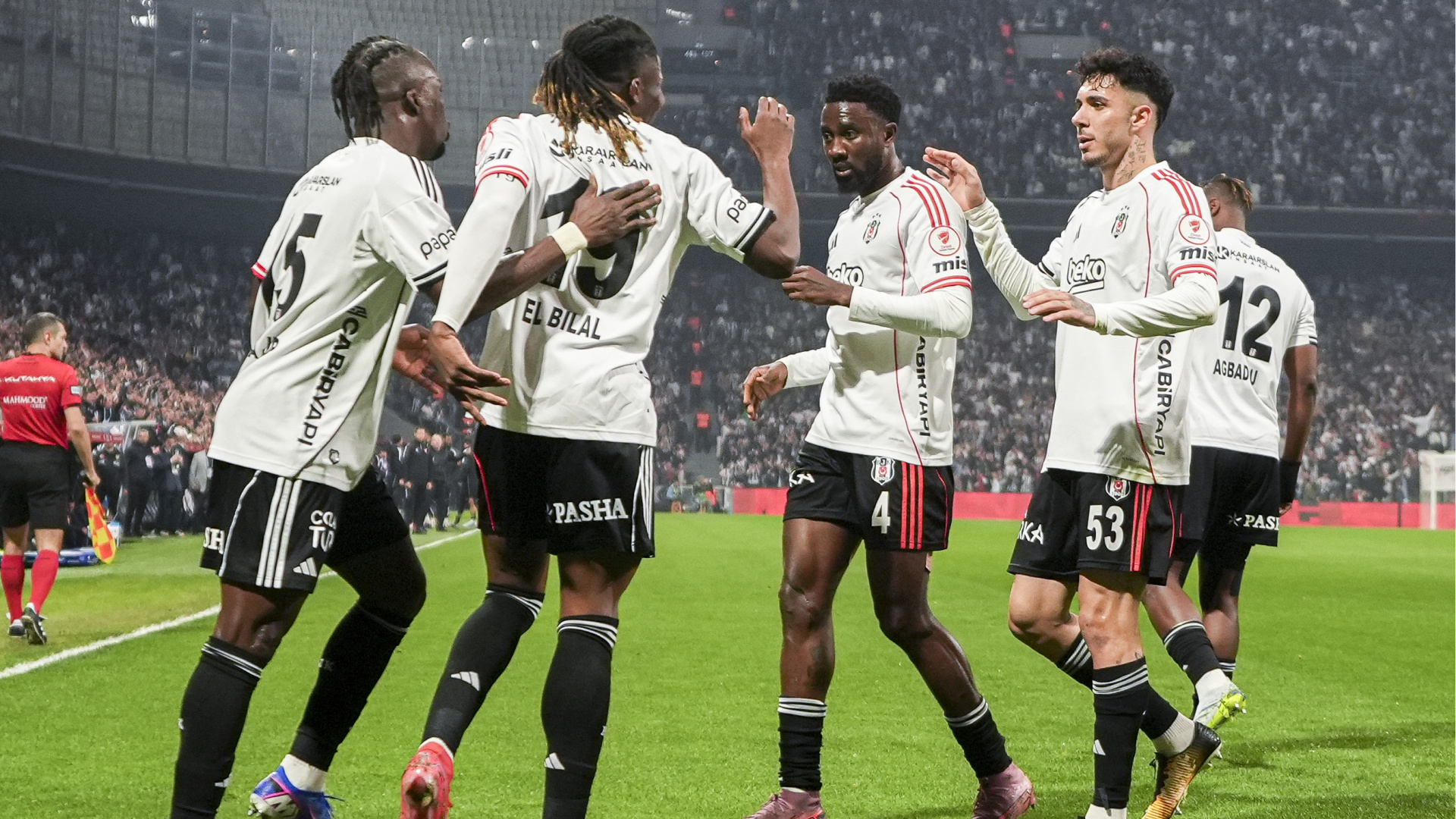 Beşiktaş: 3 - Alanyaspor: 0 | MAÇ SONUCU (Beşiktaş, kupada yarı finalde)