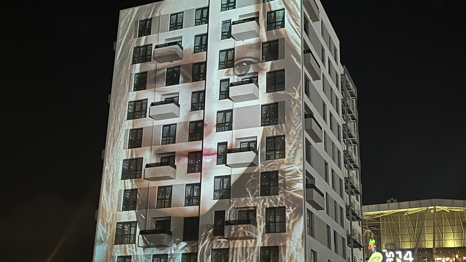 Grand Kartal Otel faciasında hayatını kaybeden çocuklar anıldı
