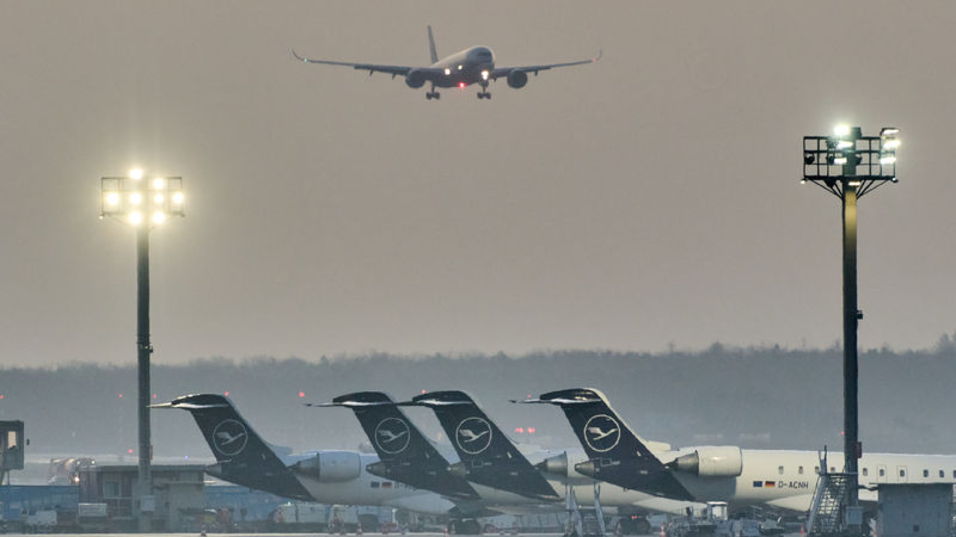 Küresel Jet Yakıtı Krizi Uçuşları Vurdu: Türkiye’de Durum Ne?