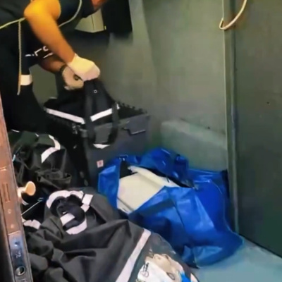 590 milyonluk altın ve döviz yakalandı