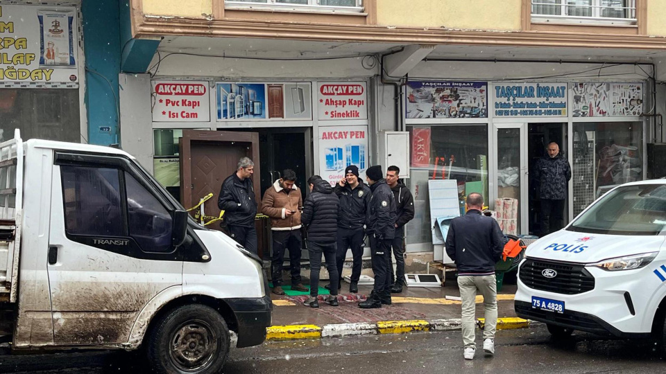 Kuzenlerin kavgası kanlı bitti