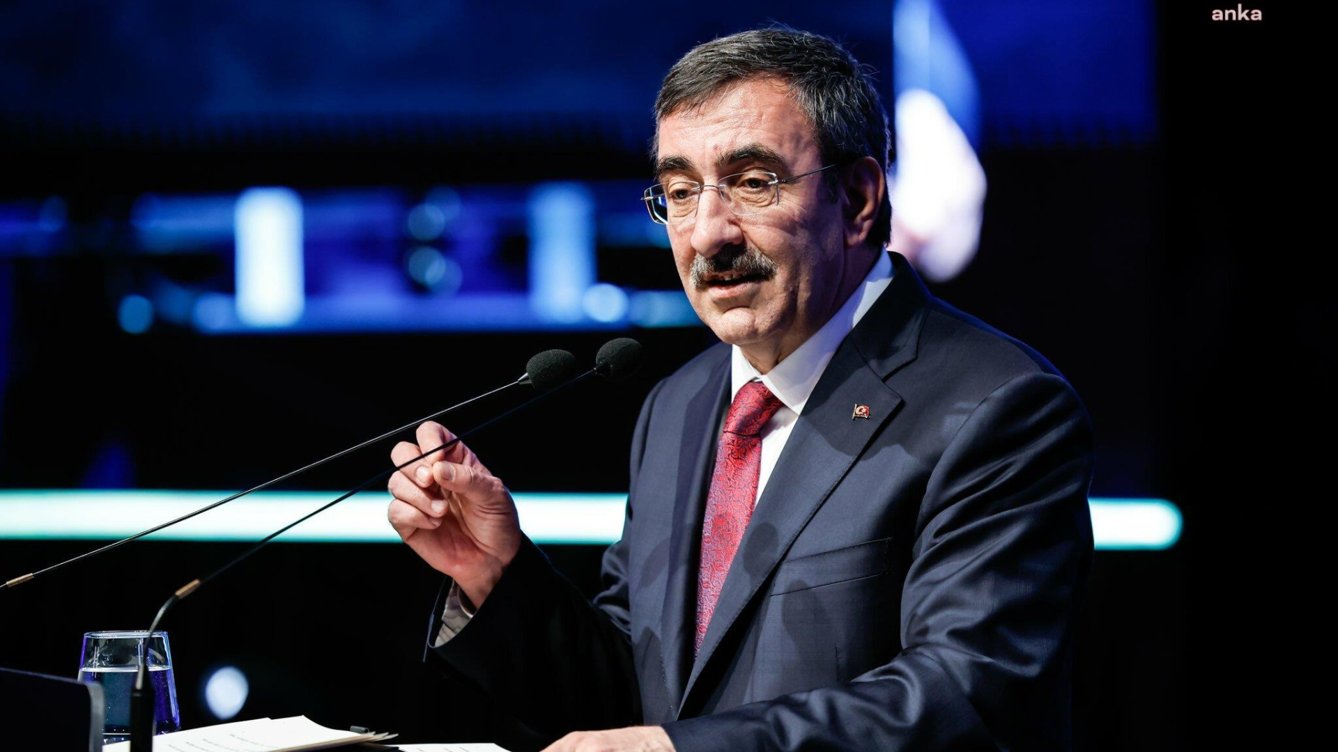 Cumhurbaşkanı Yardımcısı Yılmaz'dan Formula 1 Açıklaması