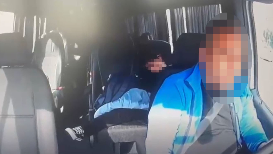 Kazada öğrenci koridora düştü