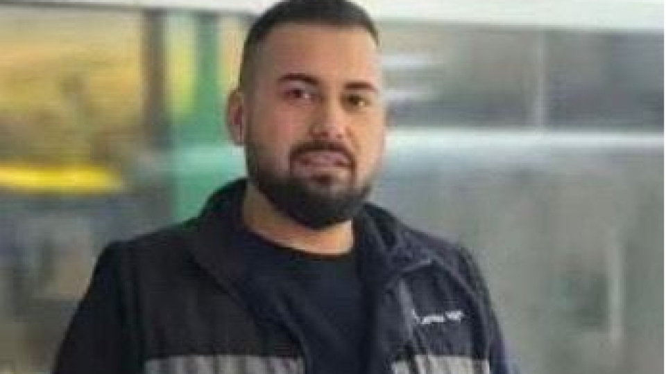 Şarampole uçan motosikletli can verdi