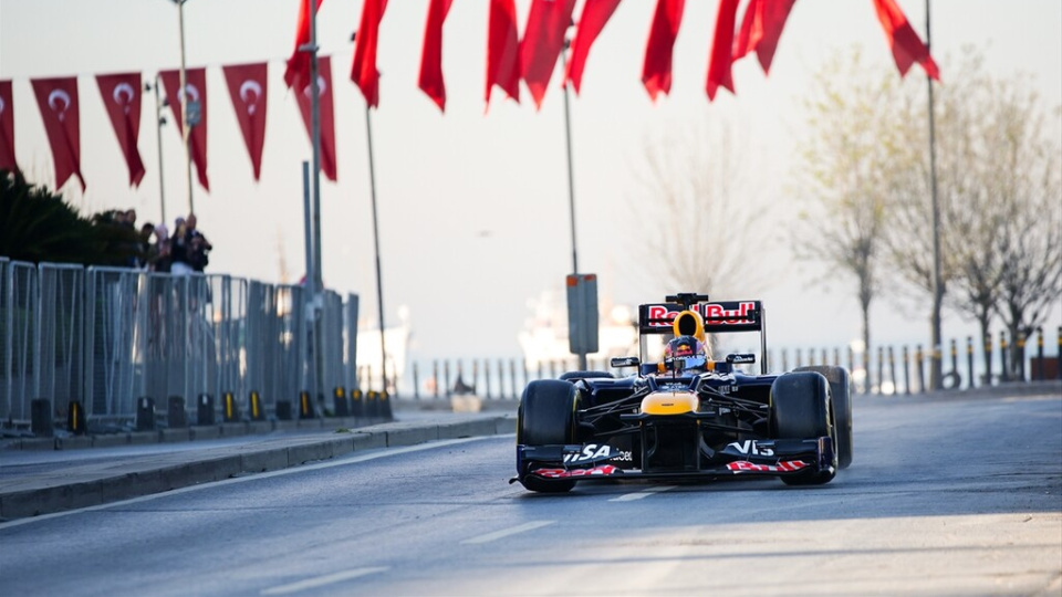 Formula 1 sadece bir yarış değil