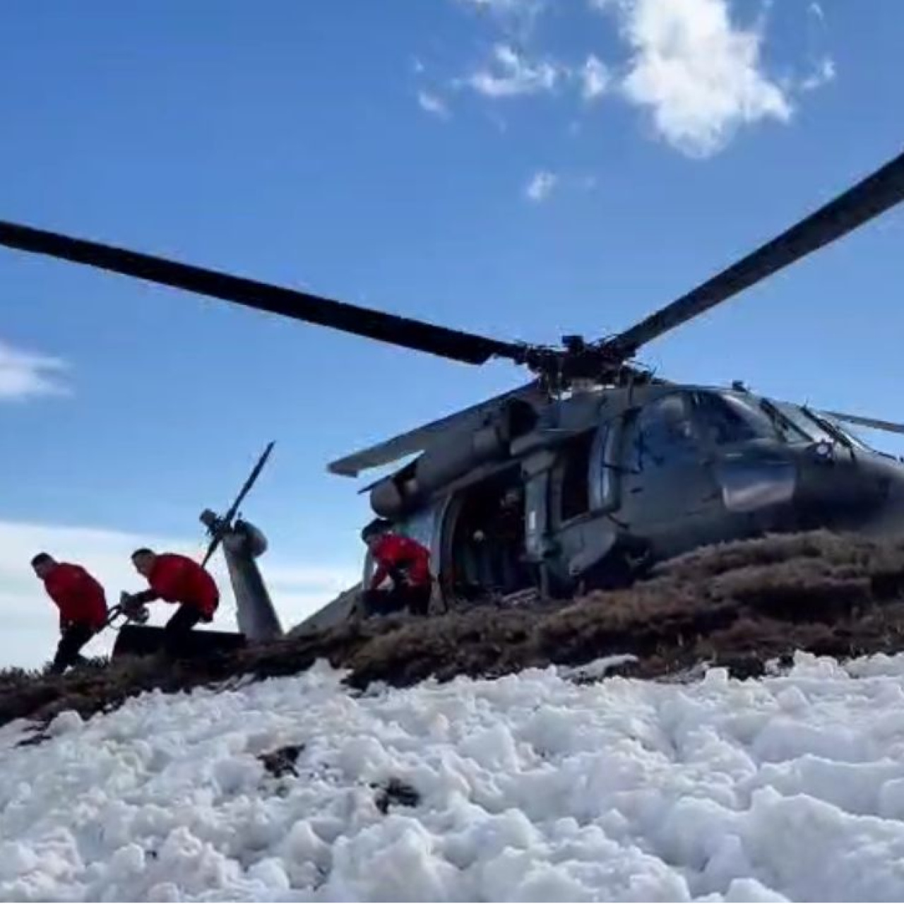 Gülistan Doku için JAK ekipleri Tunceli'de