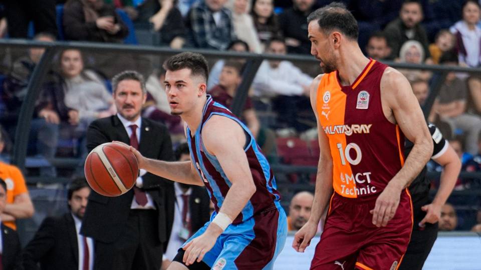 Trabzonspor, G.Saray'ı devirdi!