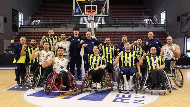 G.Saray'ı yenen F.Bahçe Avrupa şampiyonu!
