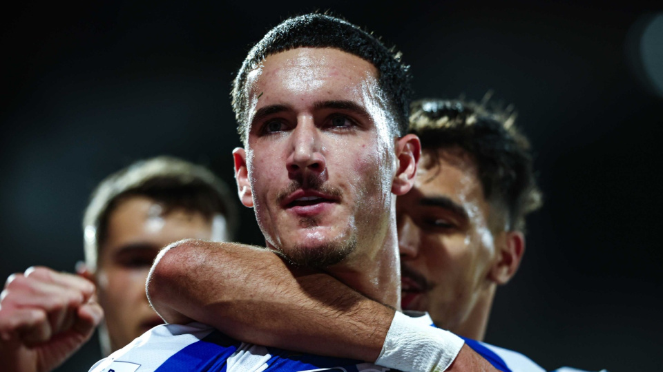 Deniz iki gol attı, Porto'dan zafere dev adım!