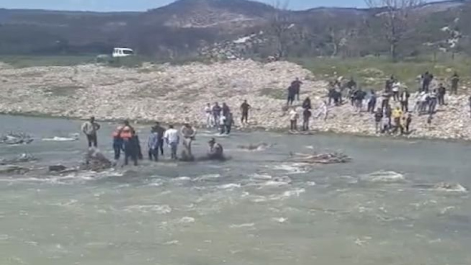 Kayıp kadın çayda ölü bulundu