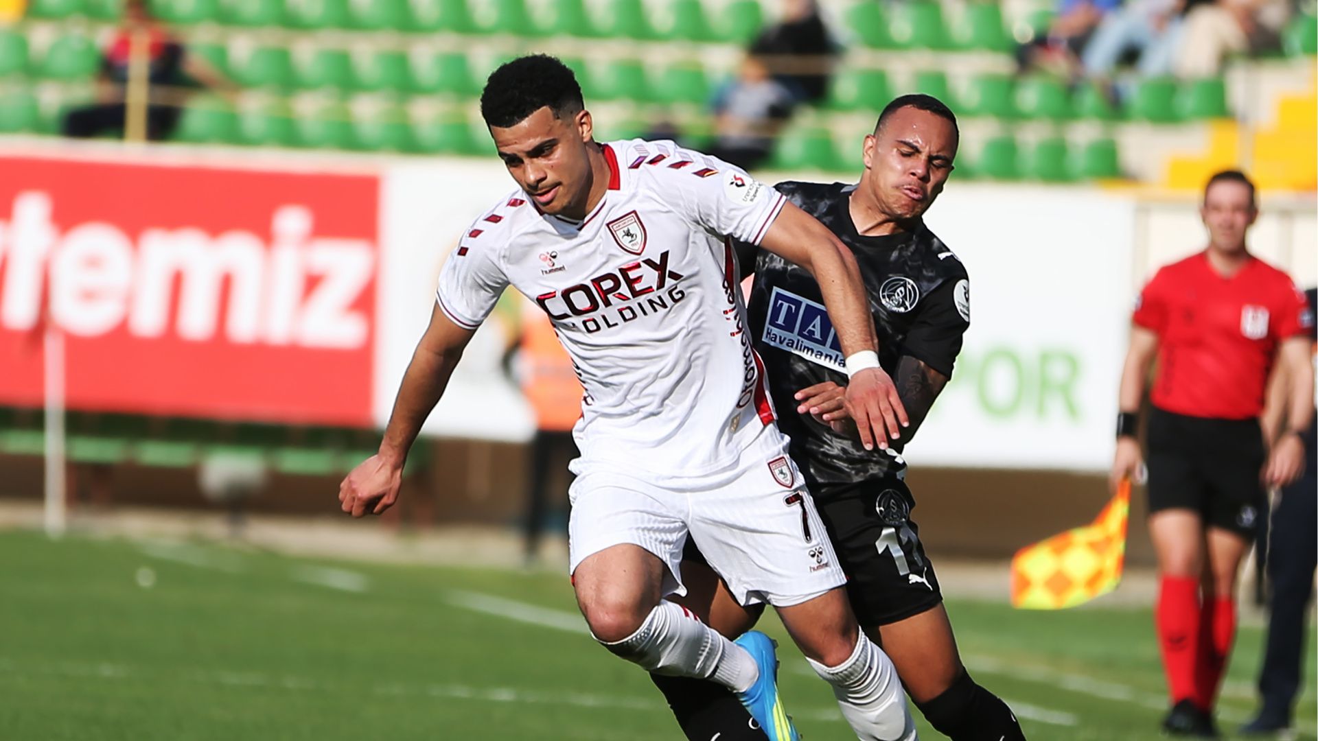 Samsunspor, Alanyaspor'u 3-2 Mağlup Ederek Galibiyet Serisini Sürdürdü