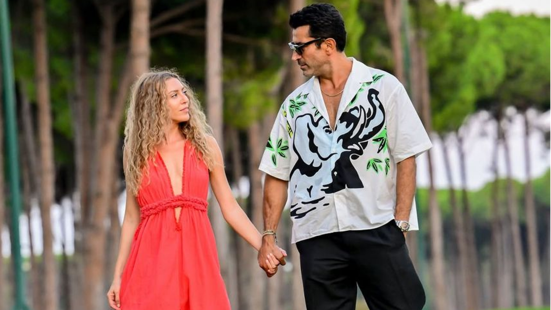 Sinem Kobal, Kenan İmirzalıoğlu ile tanışma hikayesini anlattı