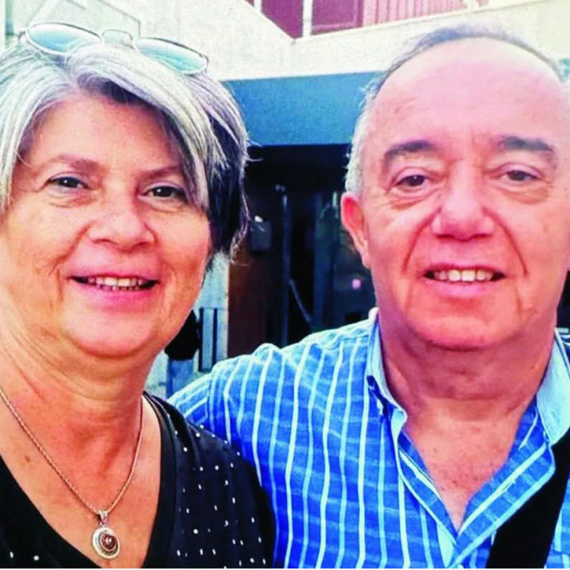 Emekli öğretmen eşini ve kendini vurdu