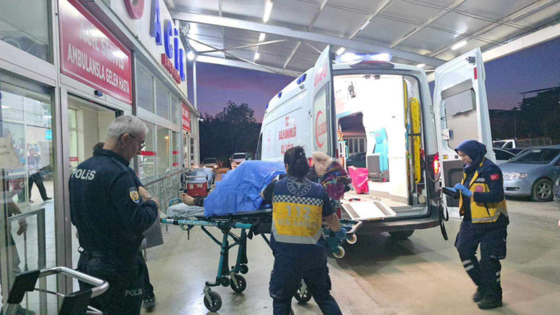 Adana'da baba tartıştığı kızını bıçakladı | Son dakika haberleri