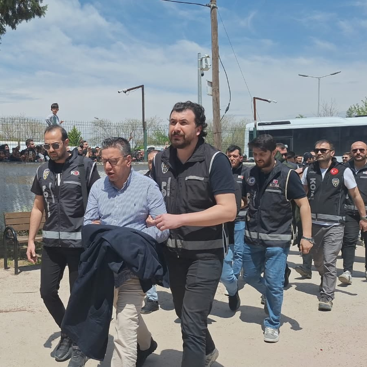 Halfeti Belediyesi'nde 29 tutuklama