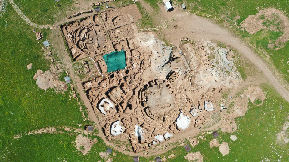 Karahantepe'de tüketilen besinler belgelendi!