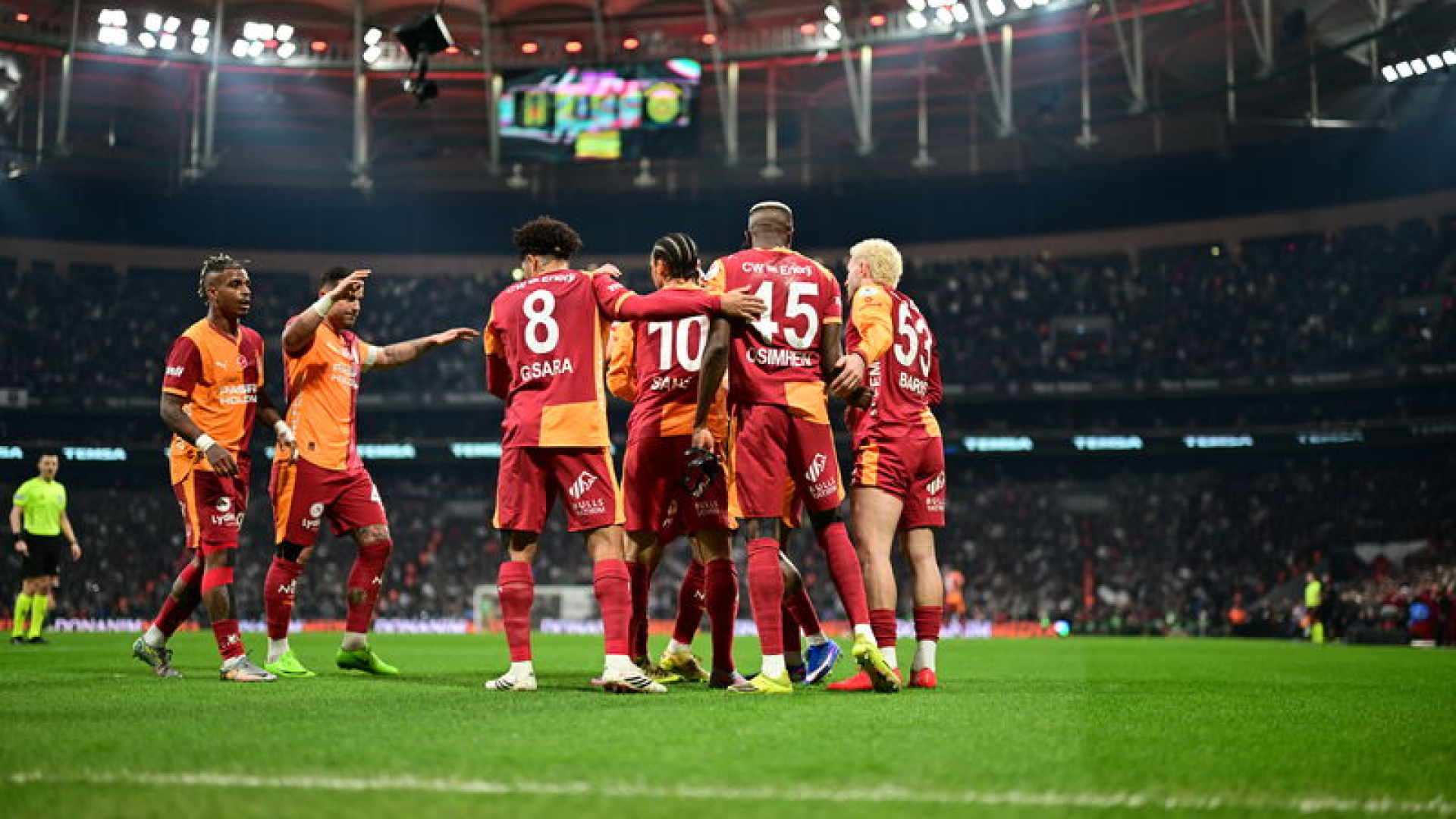 Galatasaray'da başarının sırrı istikrar: Yönetim, teknik ekip ve kadro