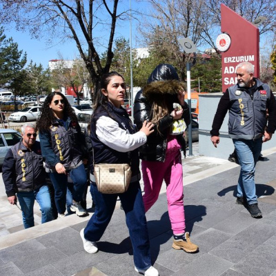 Fuhuş operasyonu: 10 gözaltı