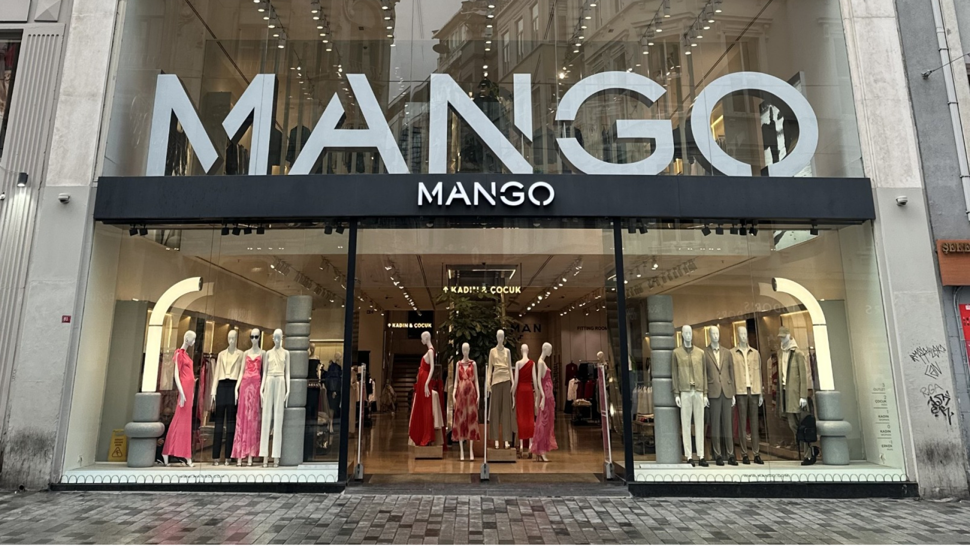 MANGO, Türkiye'de 2026'da 10 Yeni Mağaza Açmayı Planlıyor