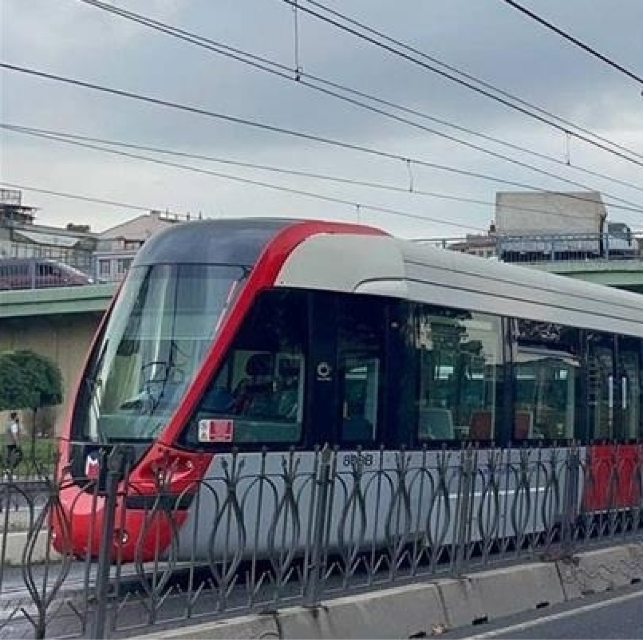 1 Mayıs tramvay çalışıyor mu?