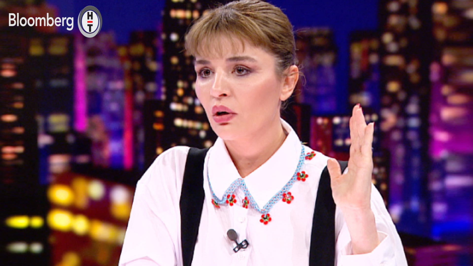 Gonca Vuslateri'den Bakıcı Sistemi İsyanı: Travmalar Yaşayan Arkadaşlarım Var
