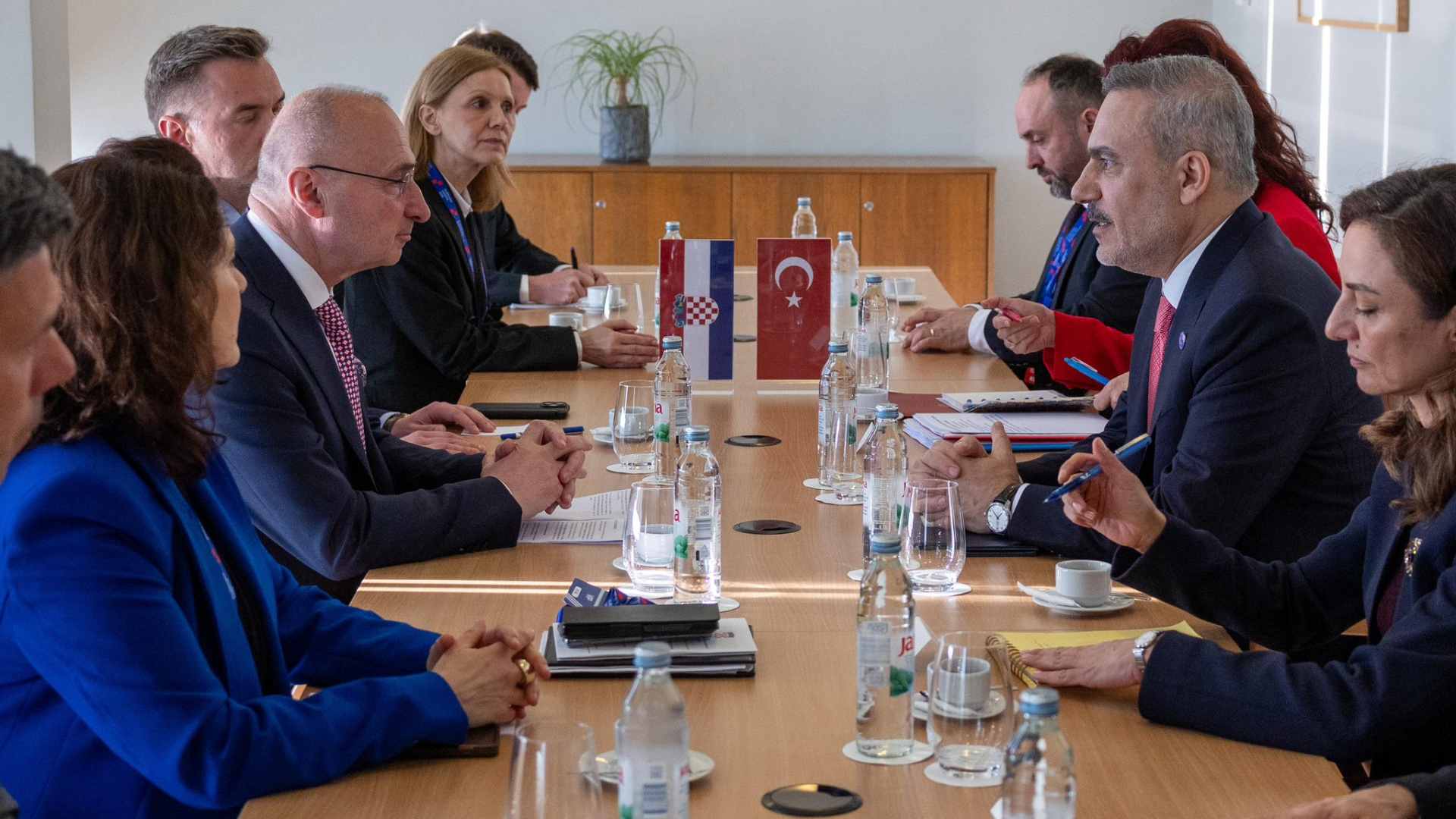 Bakan Fidan, Hırvat mevkidaşı Radman ile Dubrovnik'te görüştü
