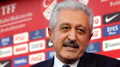 Mehmet Ali Aydınlar kimdir?