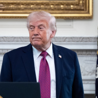Trump'tan İran'a: Yakında akıllanmaları gerek