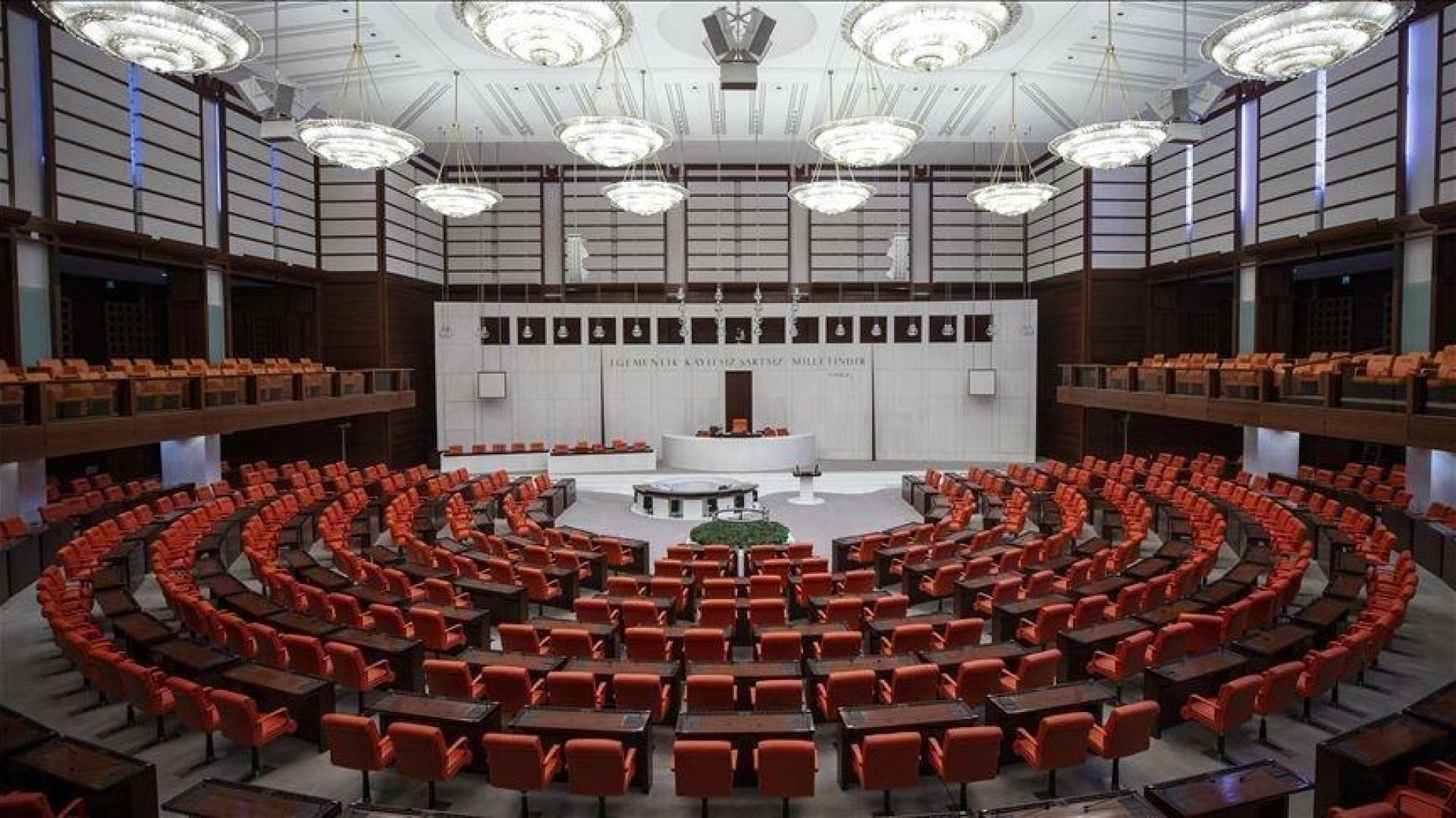 12. Yargı Paketi Meclis'e Sunuldu mu? İçeriğinde Af ve İnfaz Düzenlemesi Var mı?