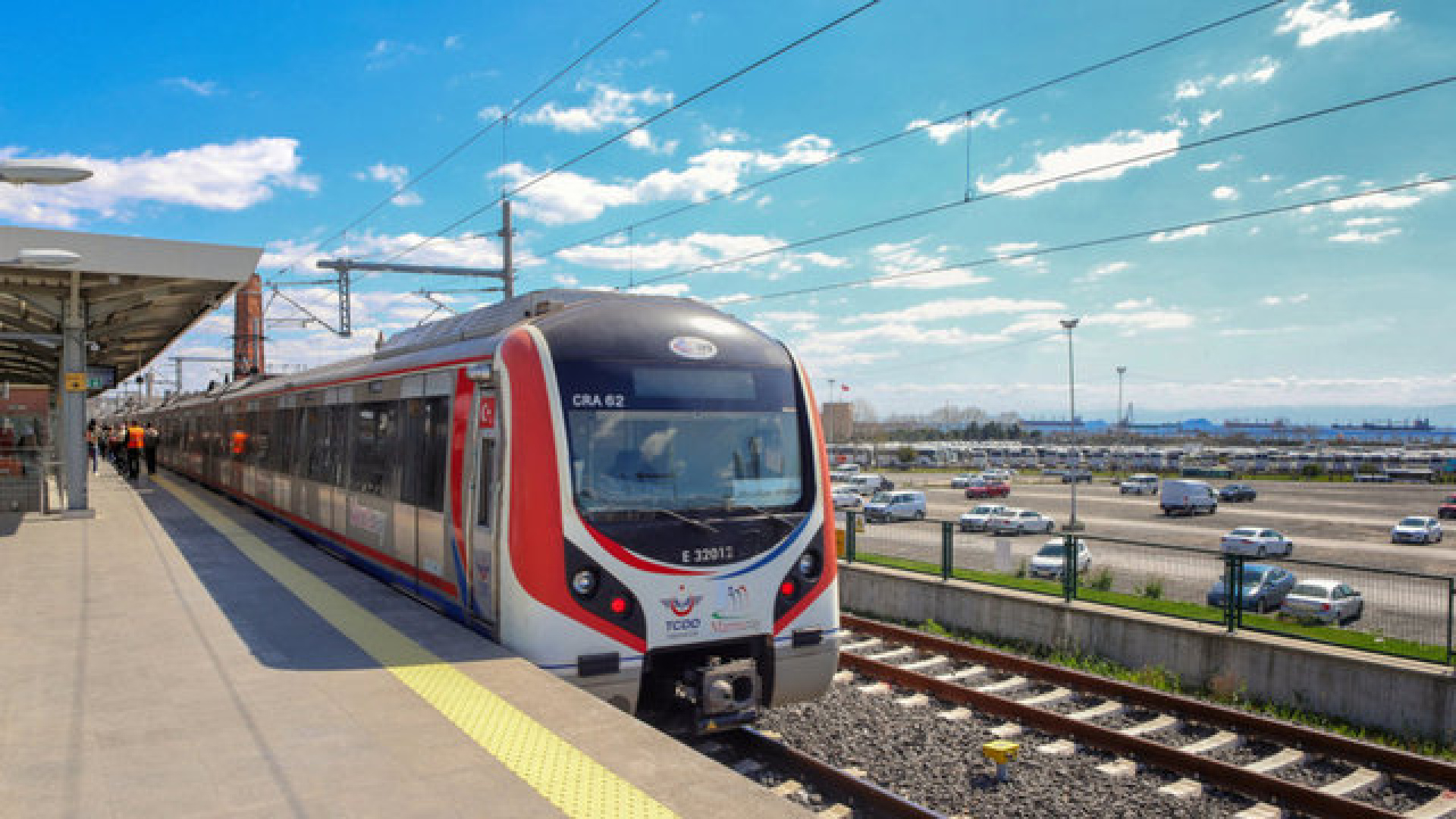 1 Mayıs Emek ve Dayanışma Günü’nde Marmaray saatleri nasıl olacak? 1 Mayıs Cuma günü Marmaray seferlerinde değişiklik var mı, kaça kadar çalışıyor?