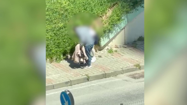Sokak ortasında kadına şiddet! Yakalandı!