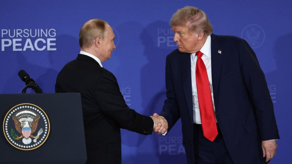 Trump ile Putin telefonda görüştü