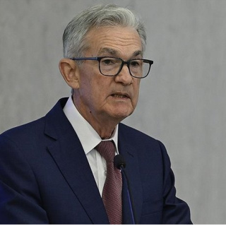 "Fed yönetim kurulu üyeliğine devam edeceğim"