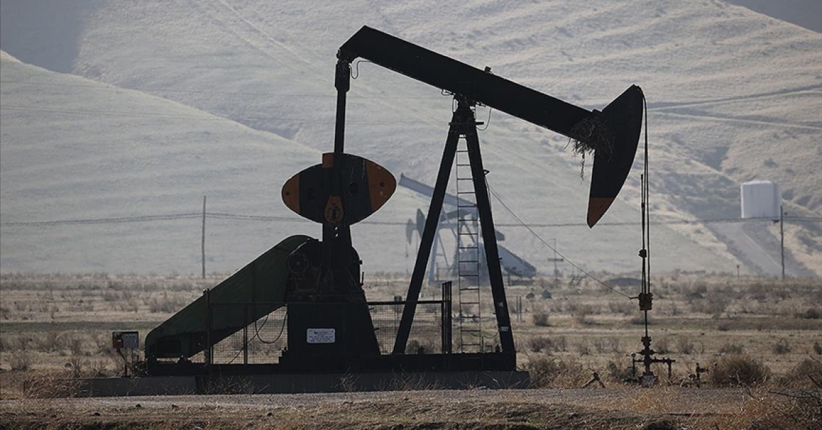 Brent petrolü 120 doları aştı, Hürmüz Boğazı abluka